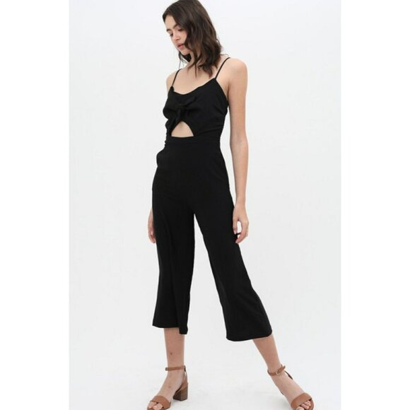 WHOLESALE * 28 JUMPSUIT // BOUTIQUE CLOSING // EVERYTHING MUST GO - Picture 11 of 16